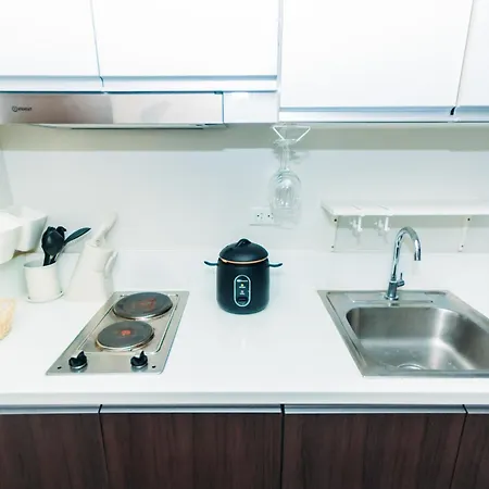 Quirky Urban Luxury Nest 1 Blazing Fast 300Mbps Apartment Manila Exterior photo